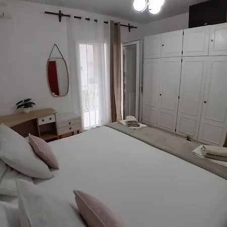 Διαμέρισμα Center - Private Bedroom #2